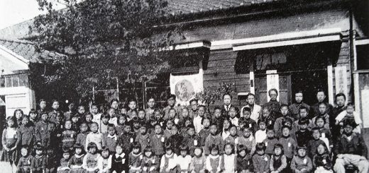 品川朝聯初等学院(｢写真集・朝鮮解放１年｣)